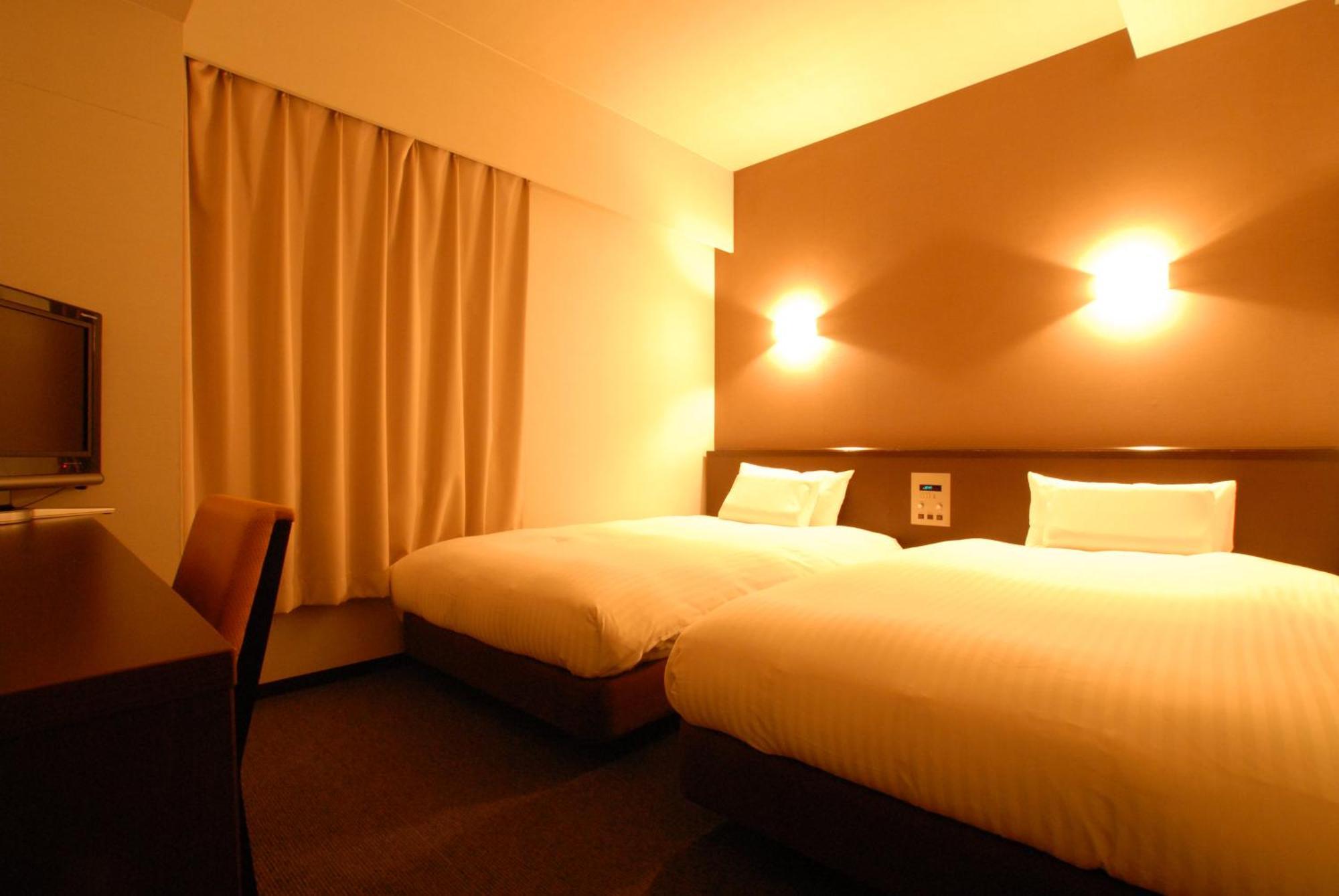 Ab Hotel Okazaki Buitenkant foto